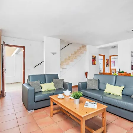 Nura Villa Son Carrio (Menorca)